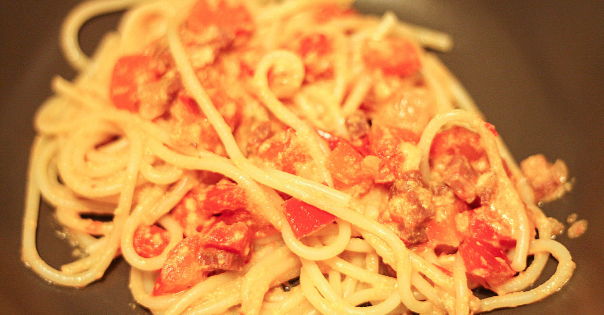Rezept: Spaghetti mit Paprika Carbonara • Leben, Lieben, Larifari