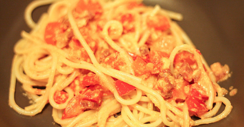 Rezept: Spaghetti mit Paprika Carbonara • Leben, Lieben, Larifari