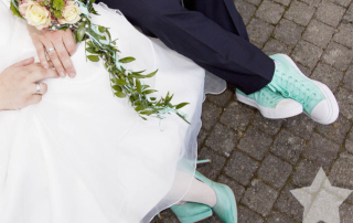Hochzeit - Dresscode - Brautkleid und Hochzeitsanzug