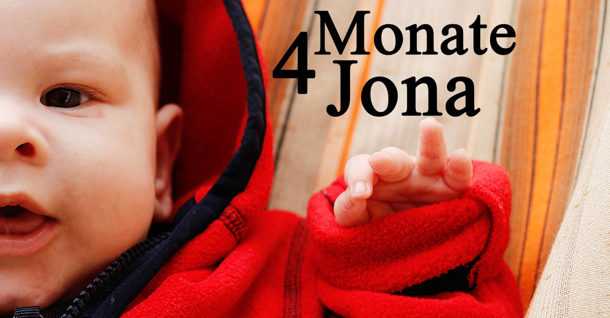 4 Monate Jona - großer Entwicklungssprung und noch mehr gute Laune