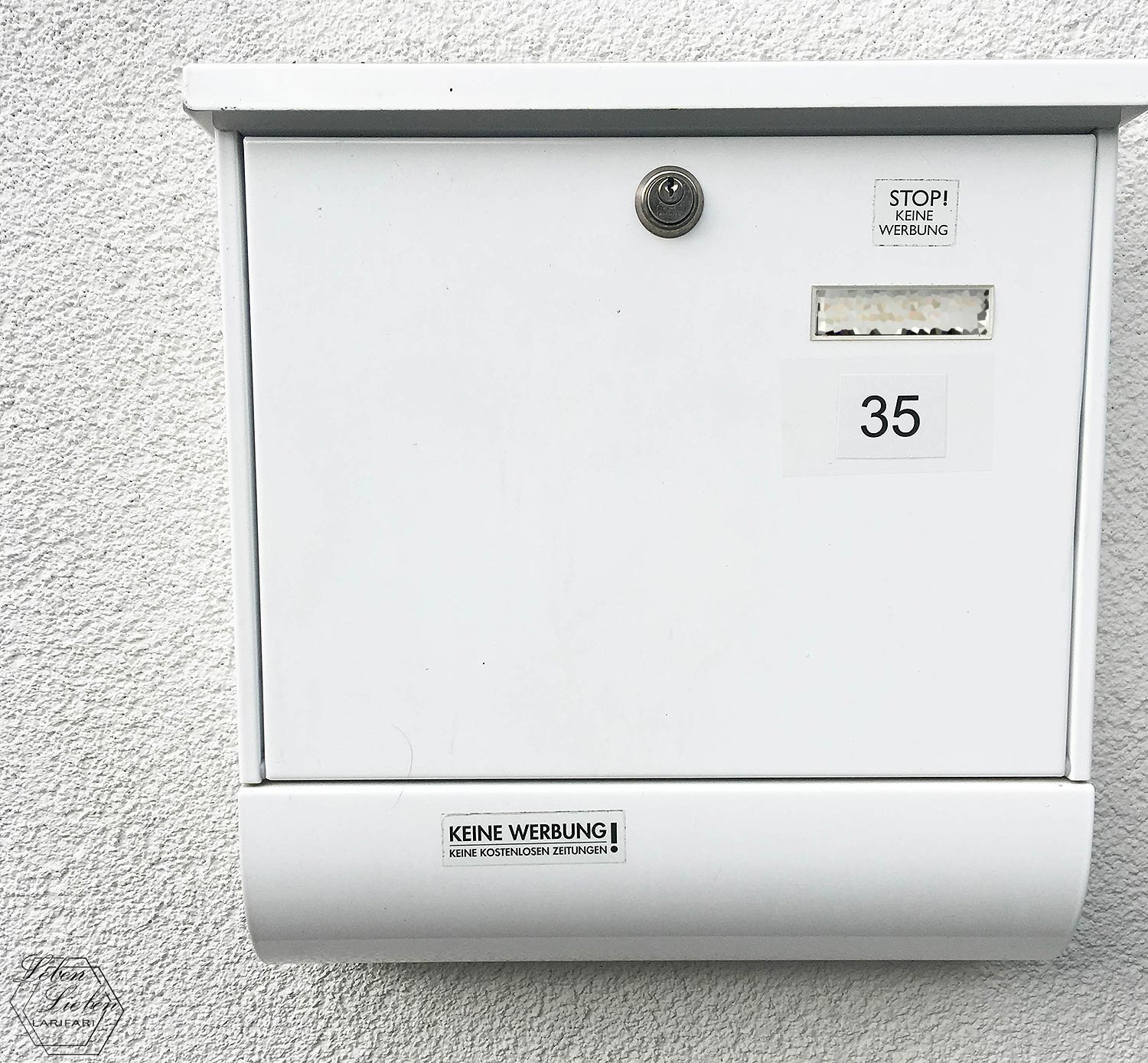 Ist der Brief in der Post? Ist der Brief in der Post?