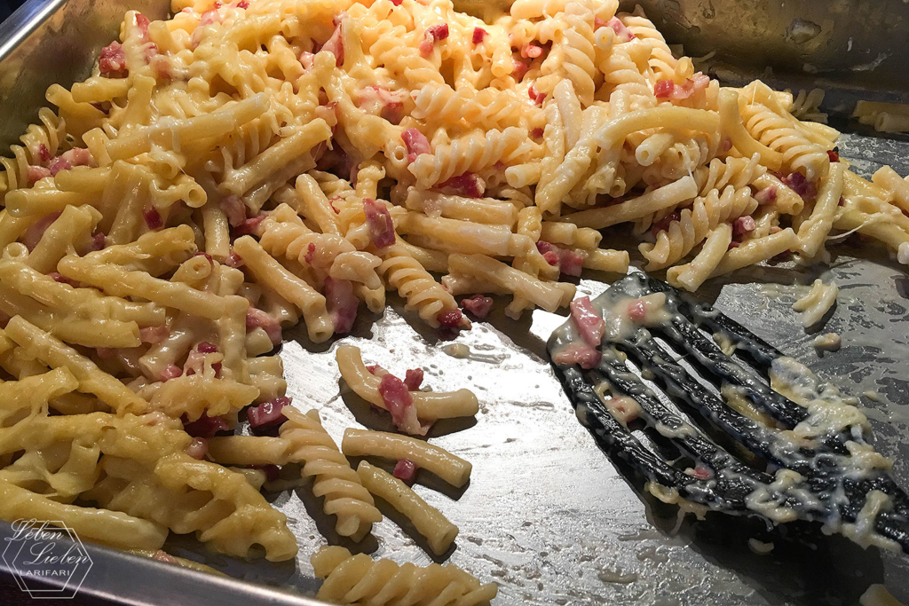 schnelles Mittagessen: Nudelauflauf