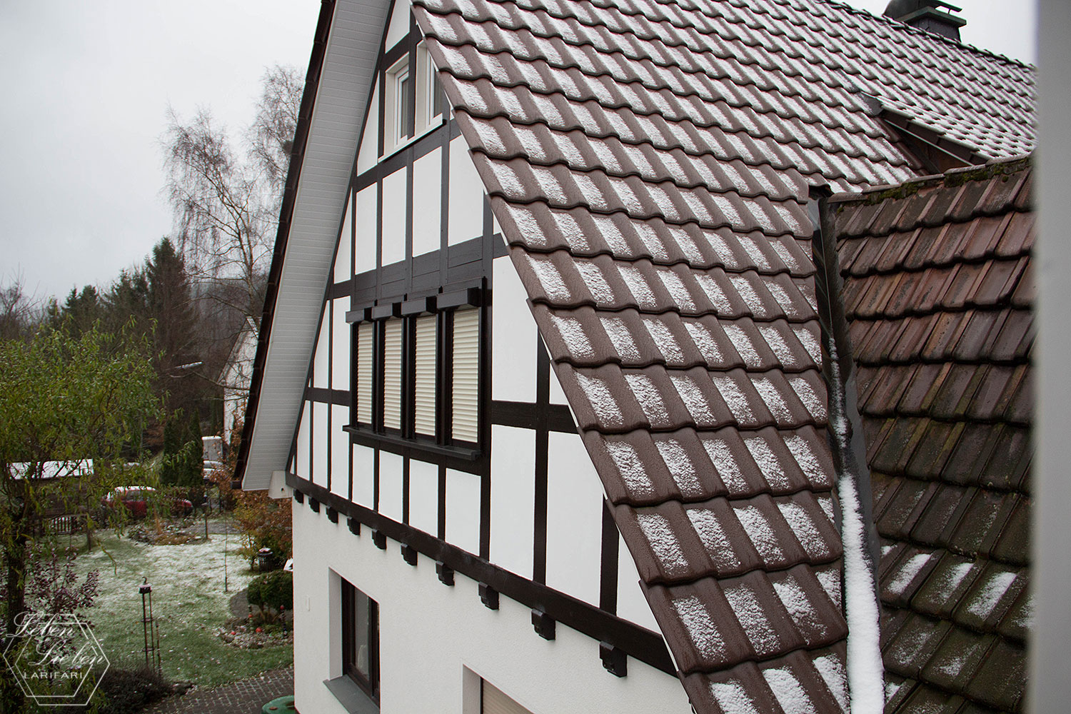 Schnee auf den Dächern