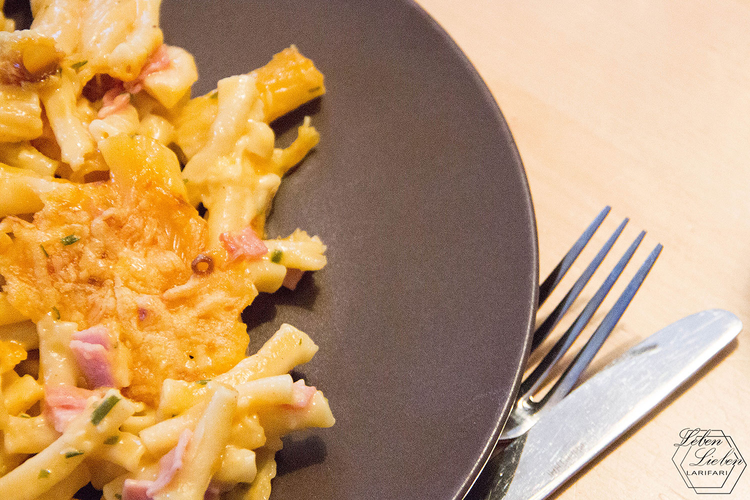 Nudel-Schinken-Gratin