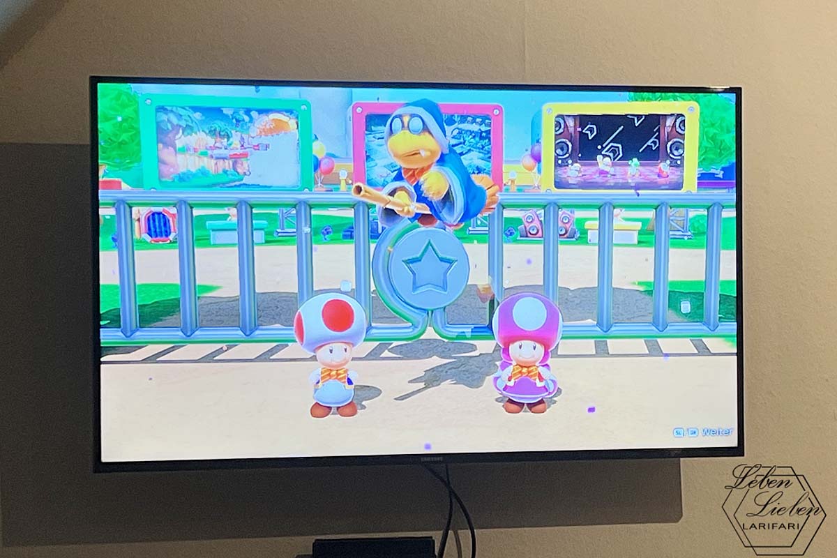 Mario Party läuft auf dem TV-Bildschirm